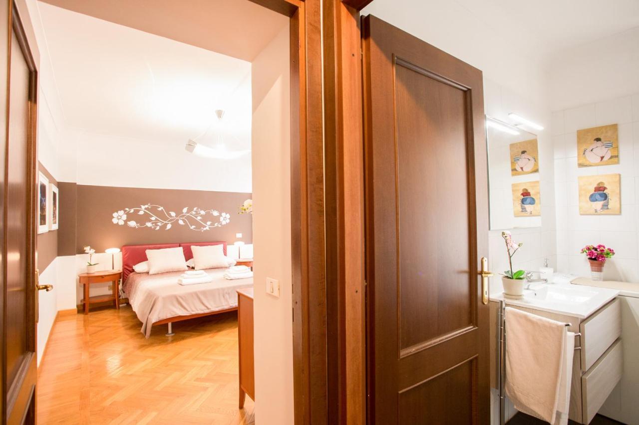 Polacchi 42 Apartment Рим Екстер'єр фото